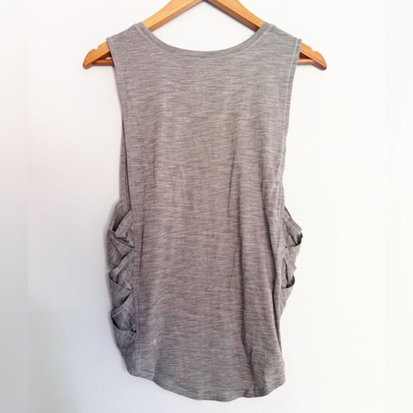 Lululemon Var City Muscle Tank Heathered Slate Size 8 - Picture 2 of 4